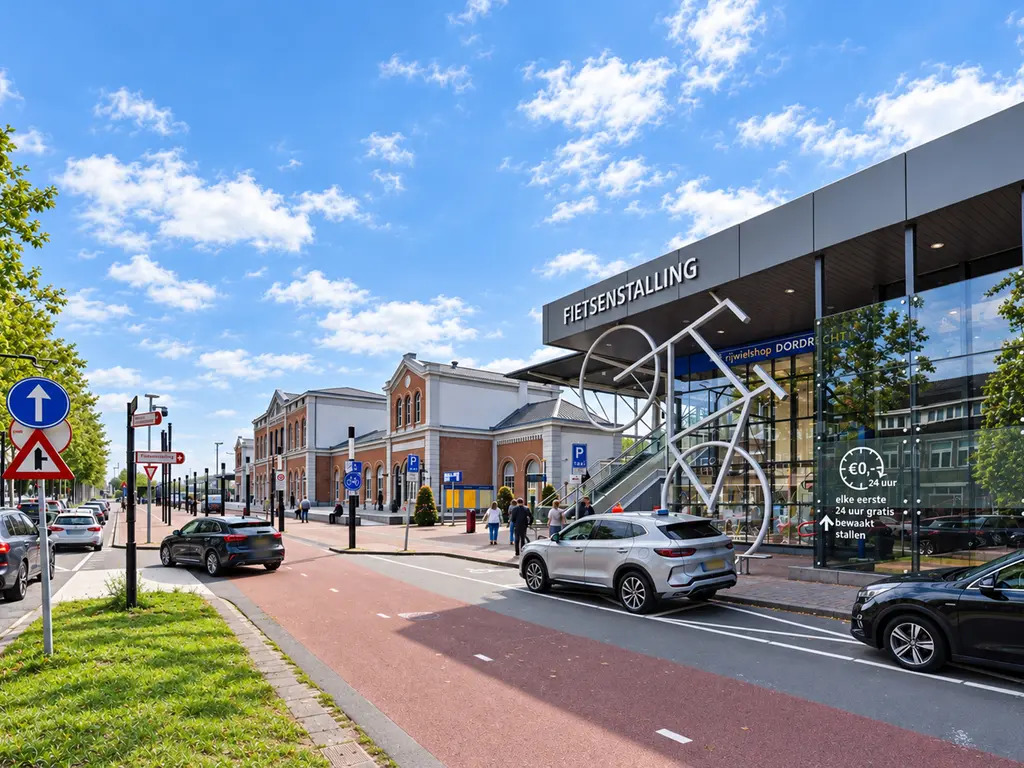 Adriaan van Altenastraat 26, DORDRECHT