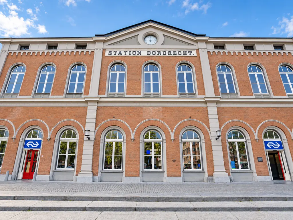 Adriaan van Altenastraat 26, DORDRECHT