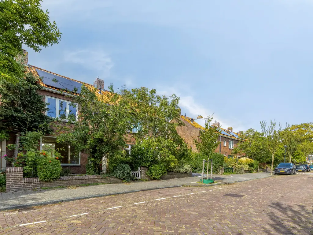 De Meij Van Streefkerkstraat 15, Leiden