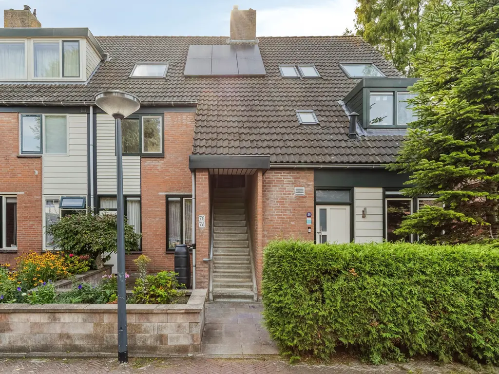 Onafhankelijkheidsweg 76, Leiden