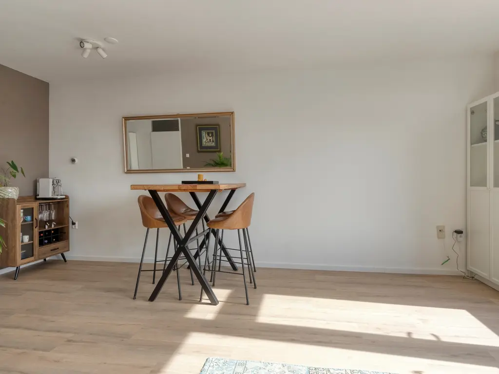 Onafhankelijkheidsweg 76, Leiden