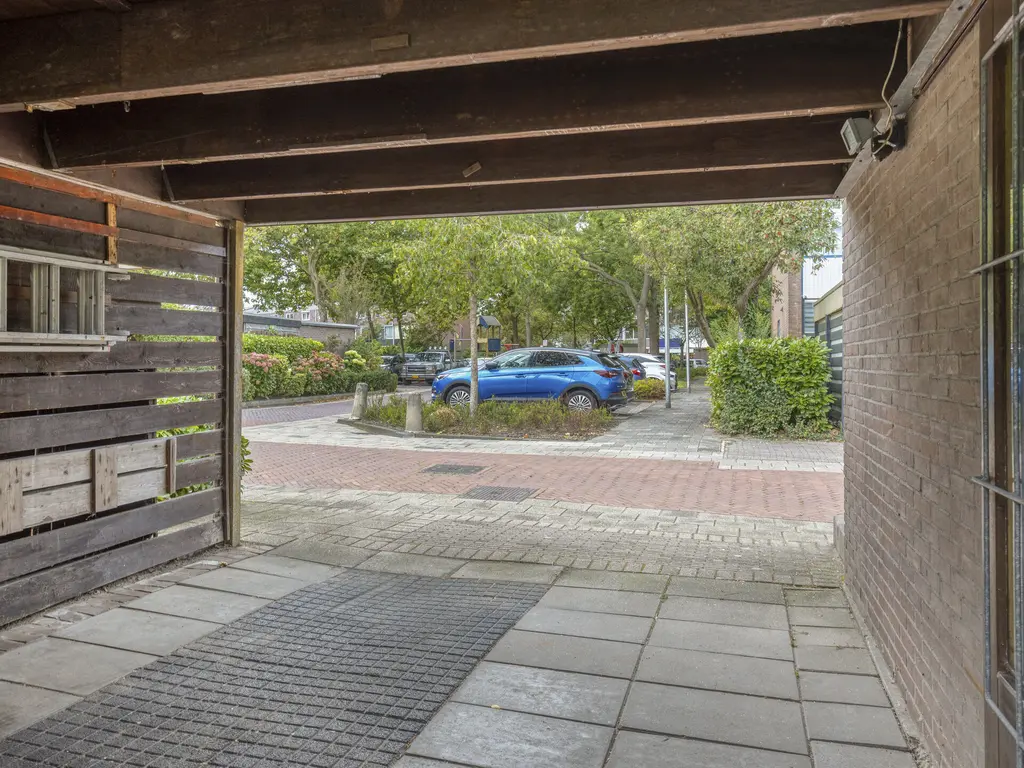 Meidoorn 36, Naaldwijk