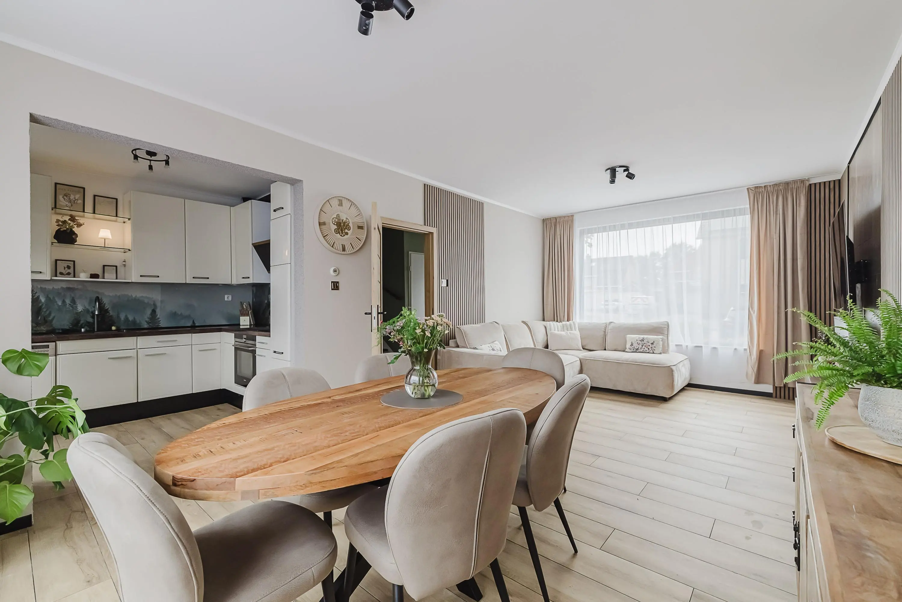 Tooropstraat 19