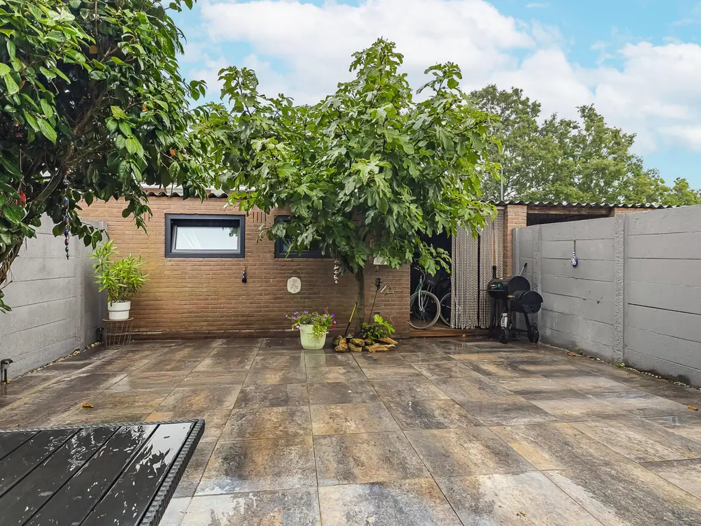 Tooropstraat 19, Sprang-Capelle