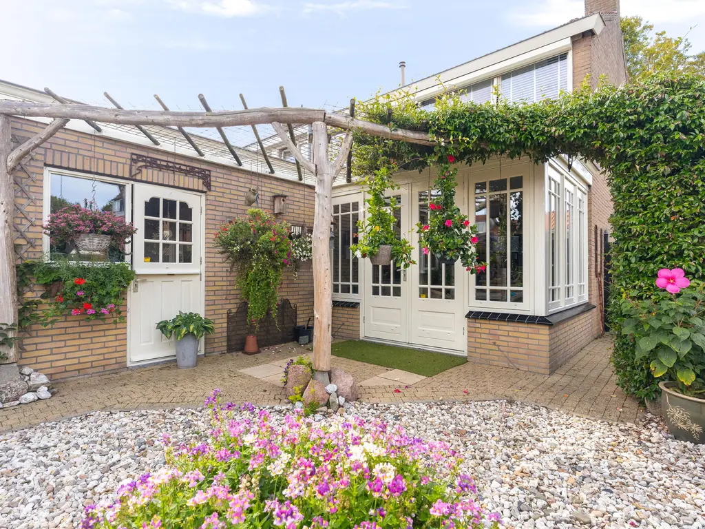 Beukenlaan 21, Middenmeer