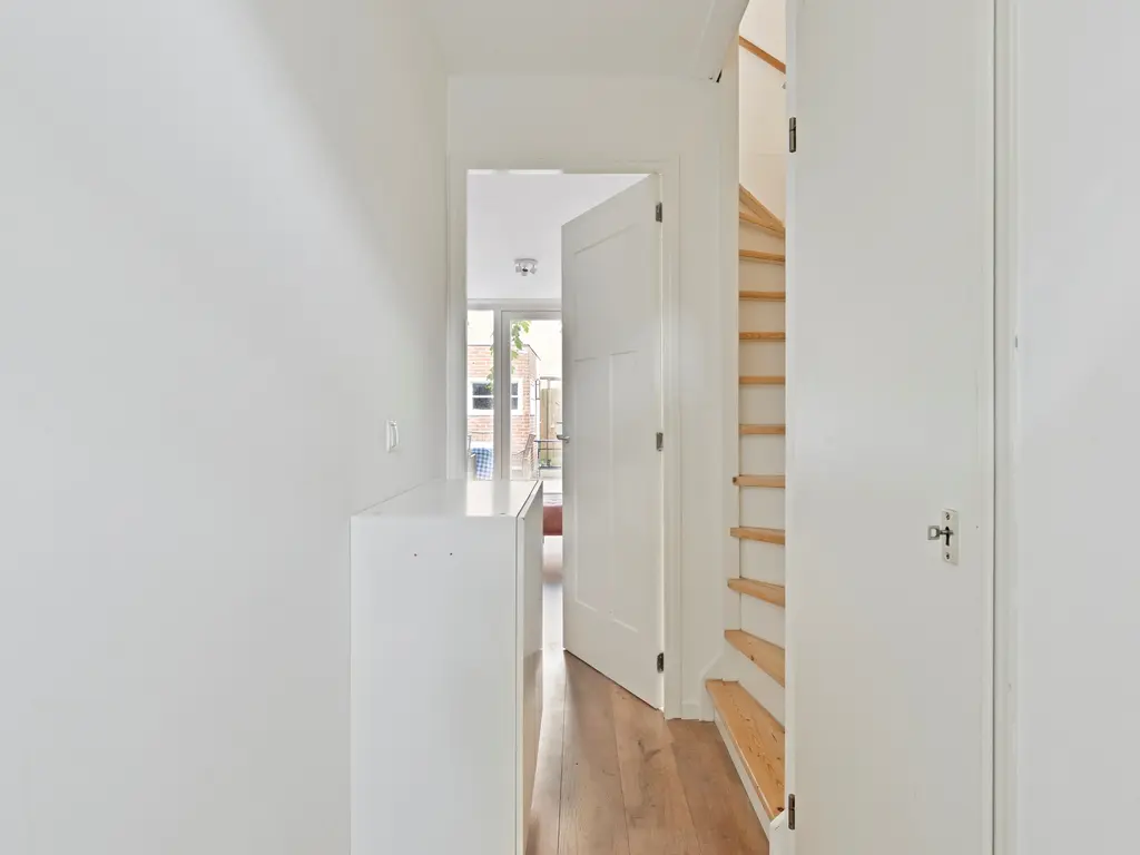 Uiterstegracht 64, Leiden