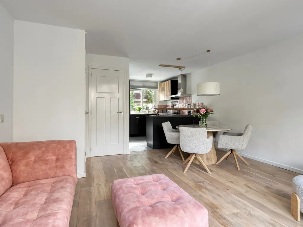 Uiterstegracht 64, Leiden