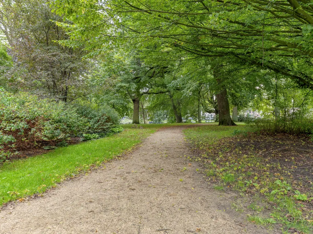 Uiterstegracht 64, Leiden