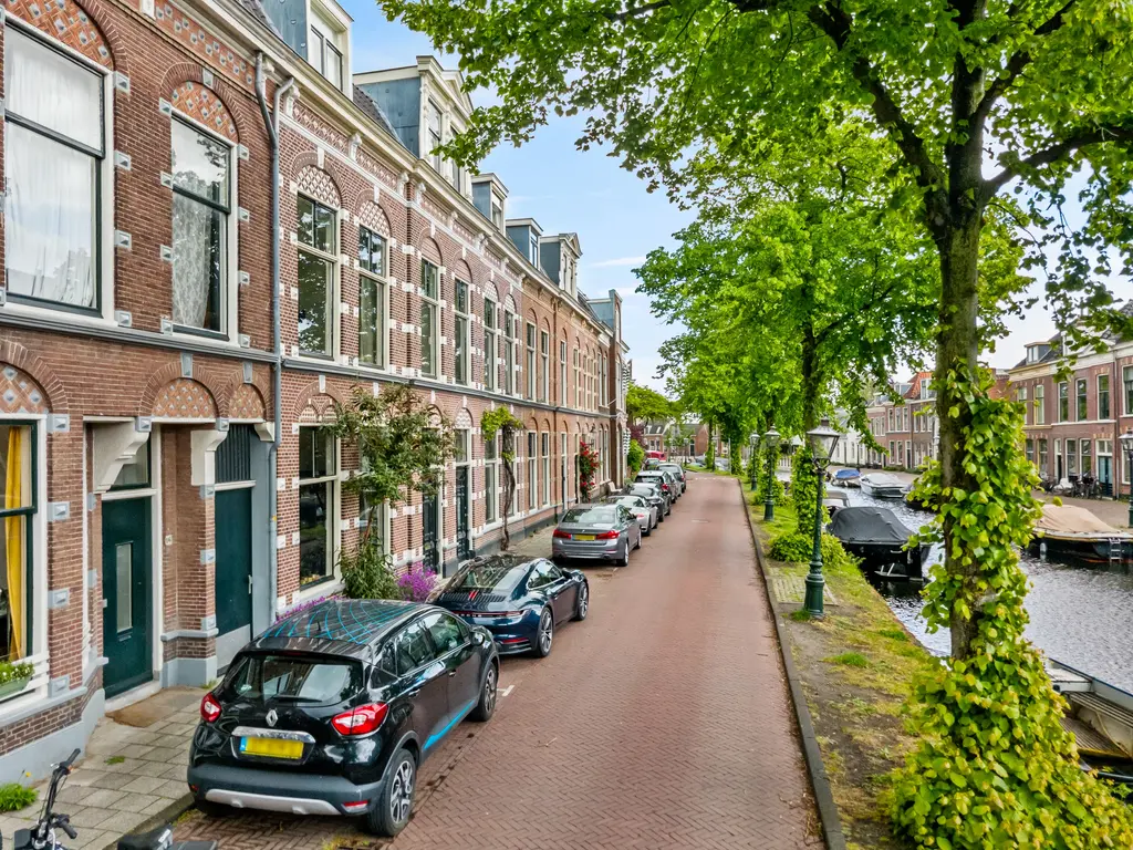 Jan van Goyenkade 14, Leiden