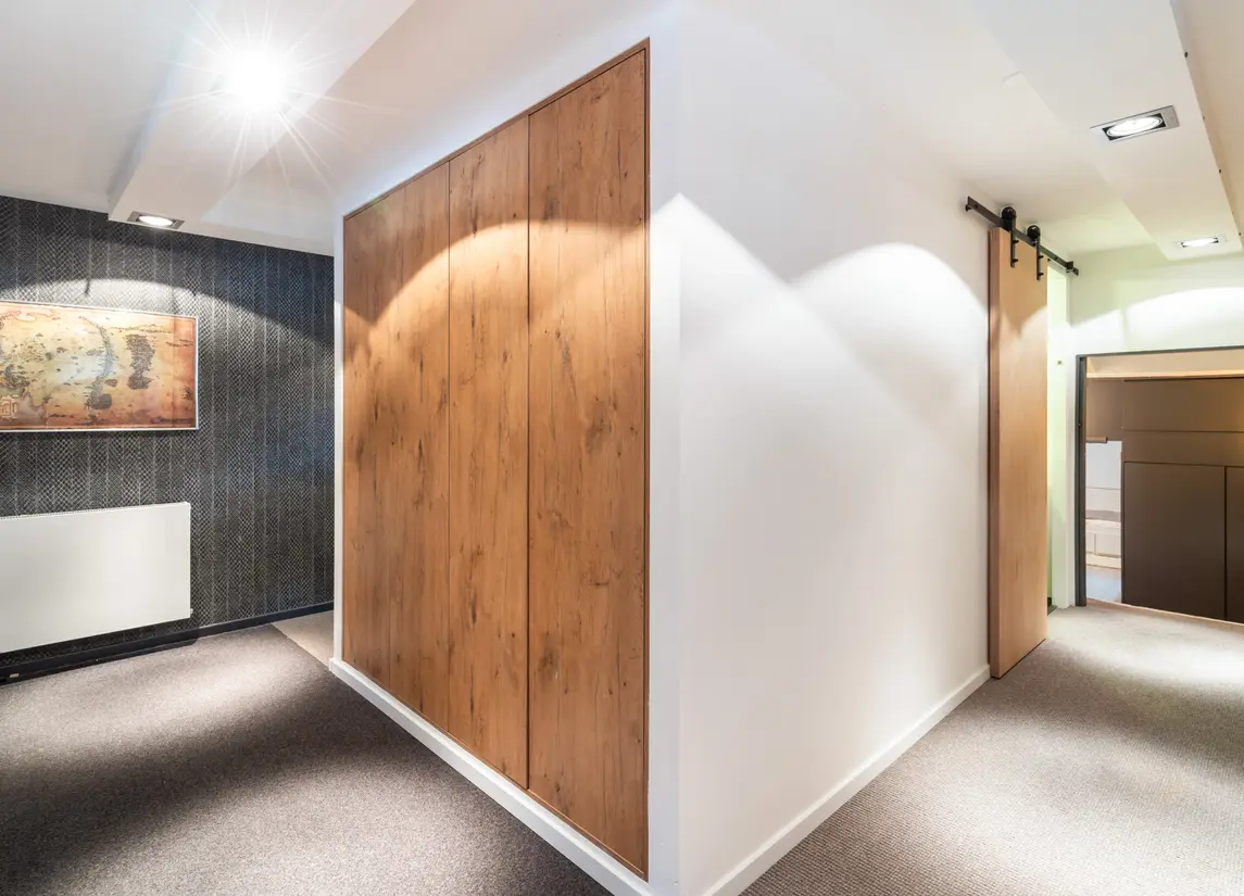 Zus Braunstraat 6