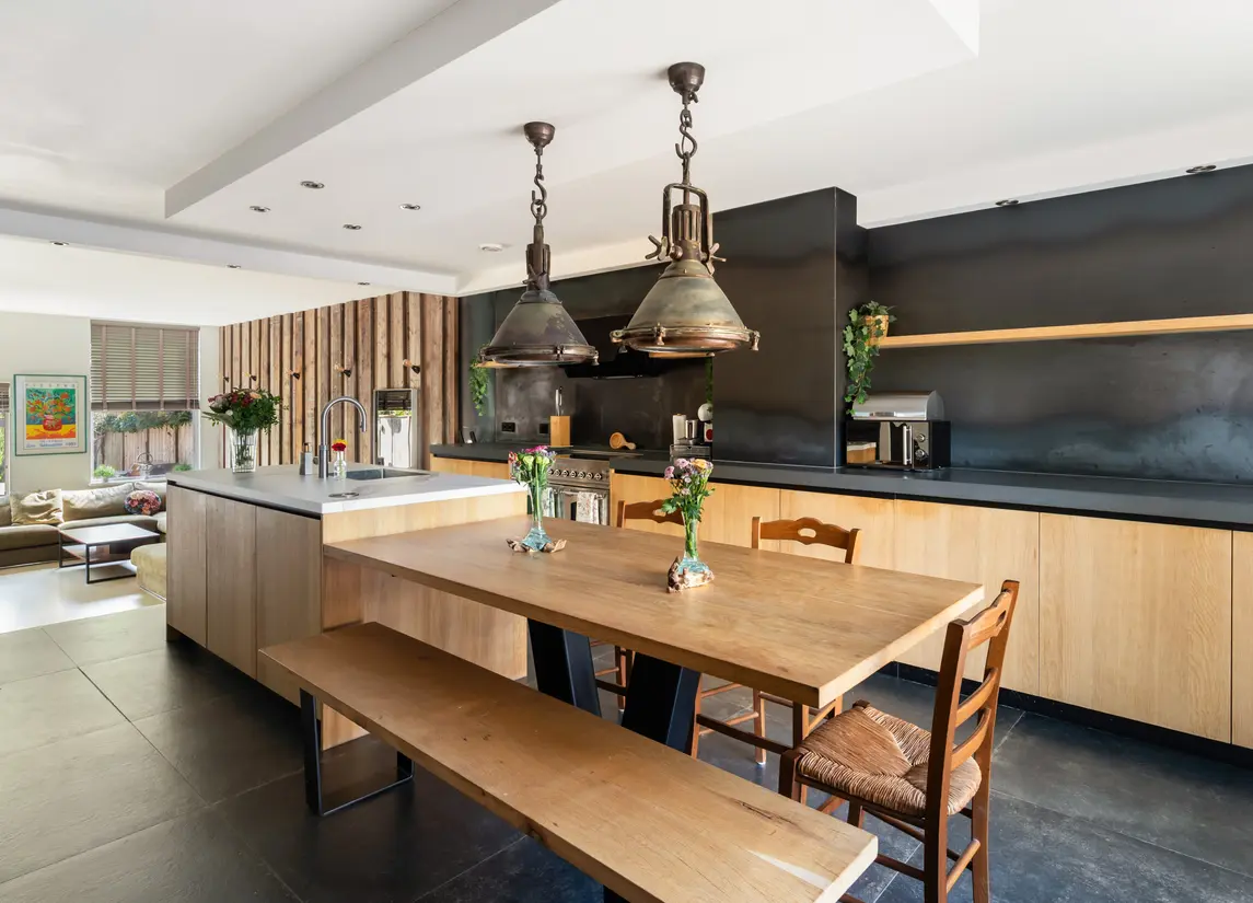 Zus Braunstraat 6