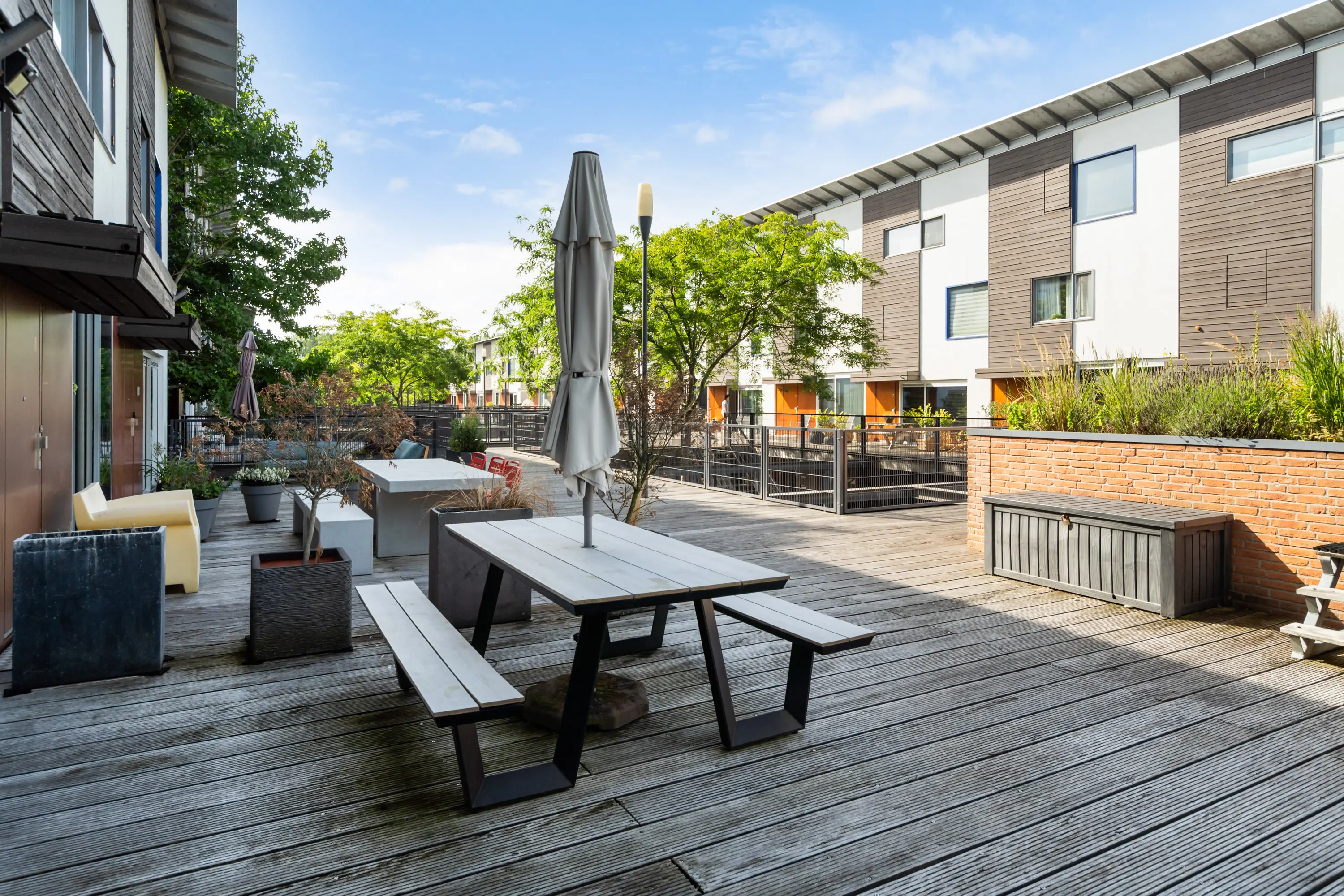 Zus Braunstraat 6