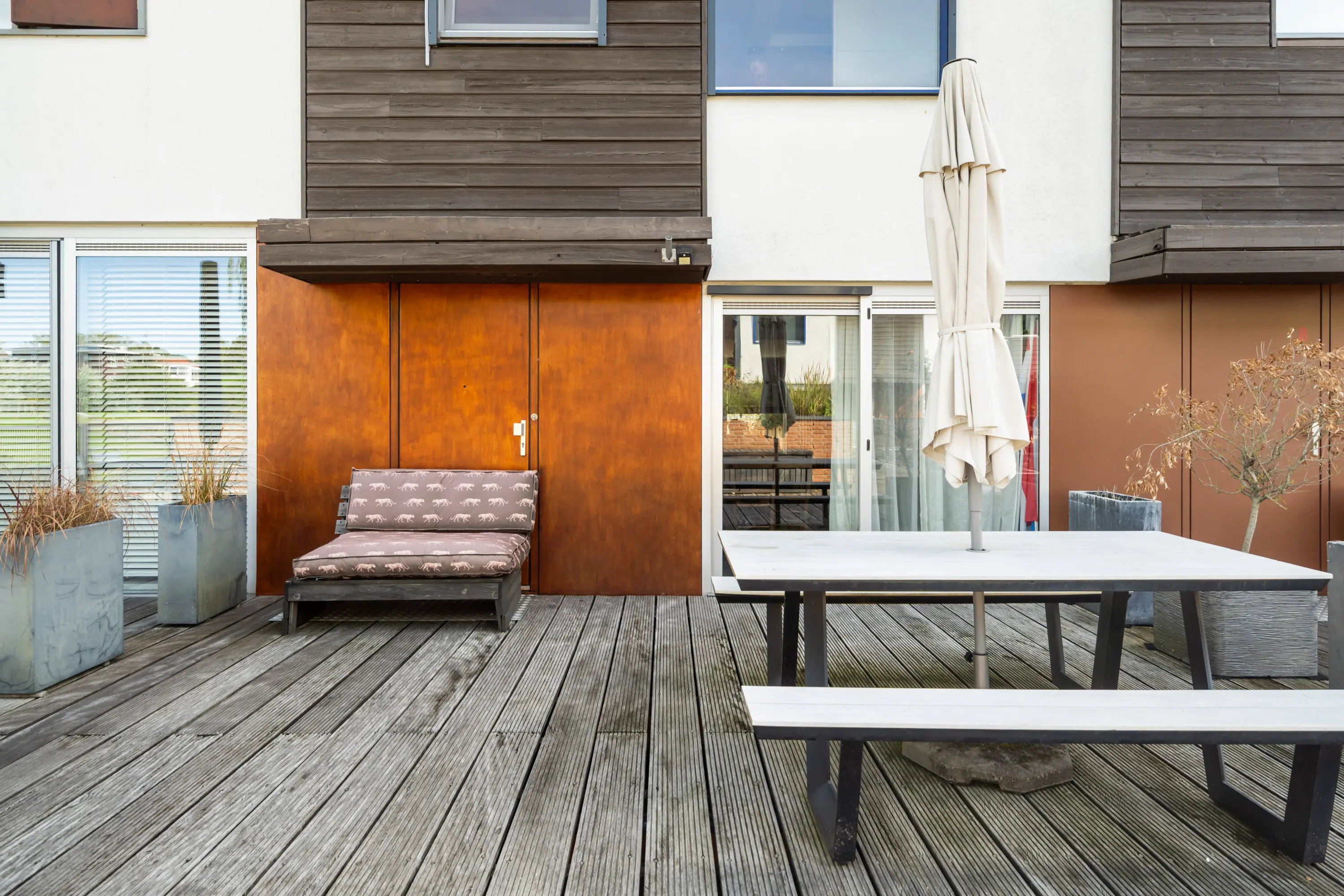 Zus Braunstraat 6