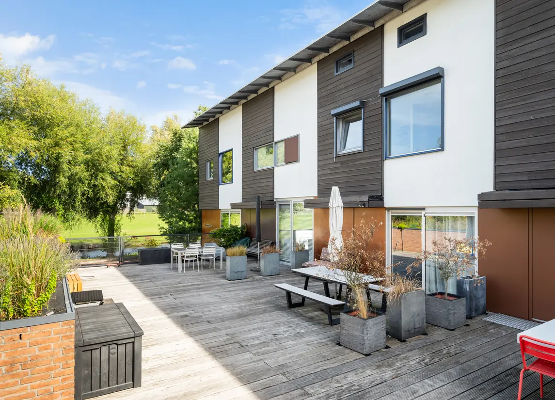 Zus Braunstraat 6