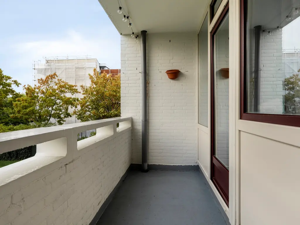 Debussystraat 21, Leiden