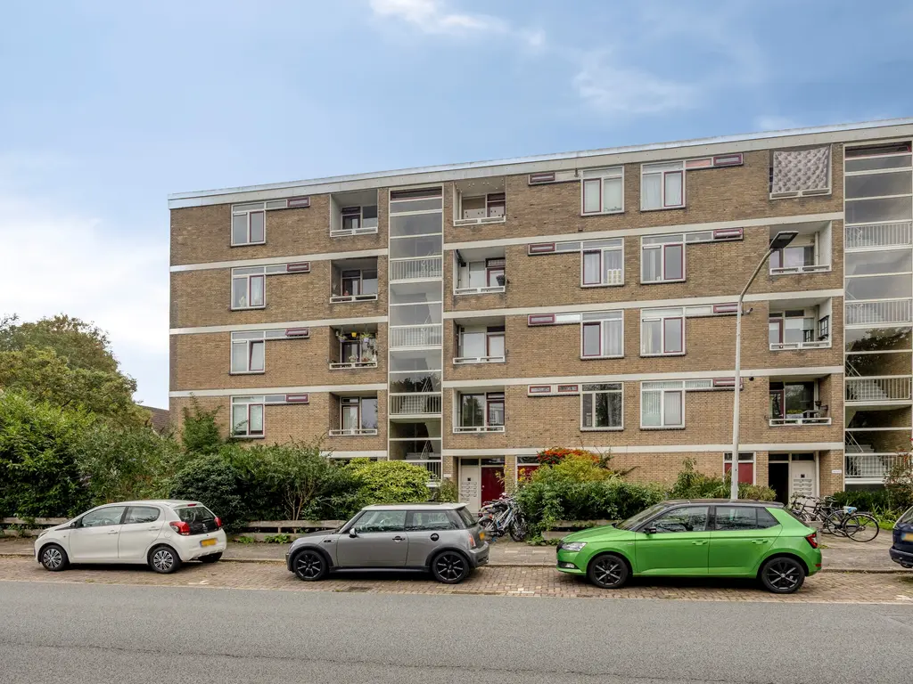 Debussystraat 21, Leiden