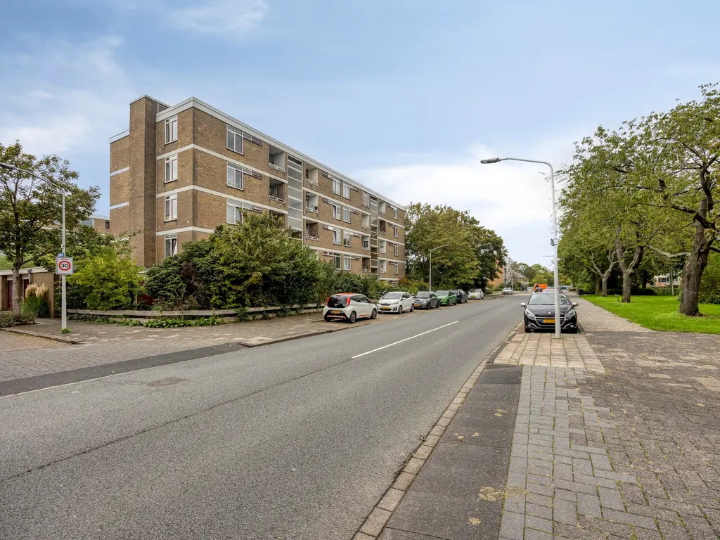Debussystraat 21, Leiden