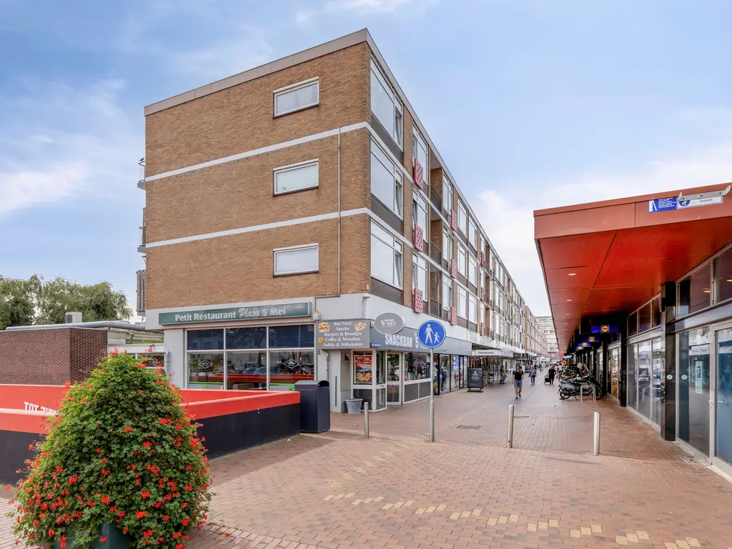 Vijf Meiplein 52, Leiden