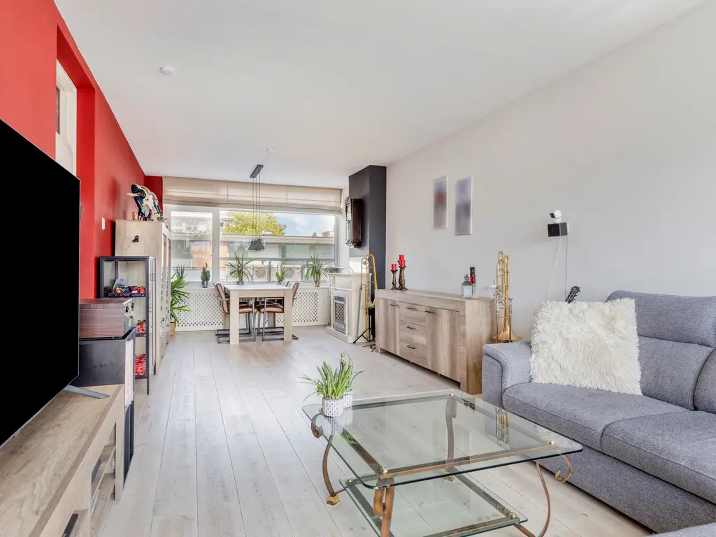 Vijf Meiplein 52, Leiden