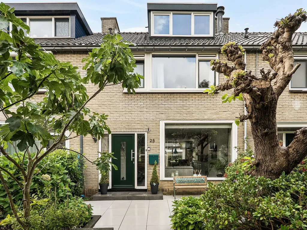 Schaatsbaan 25, Barendrecht