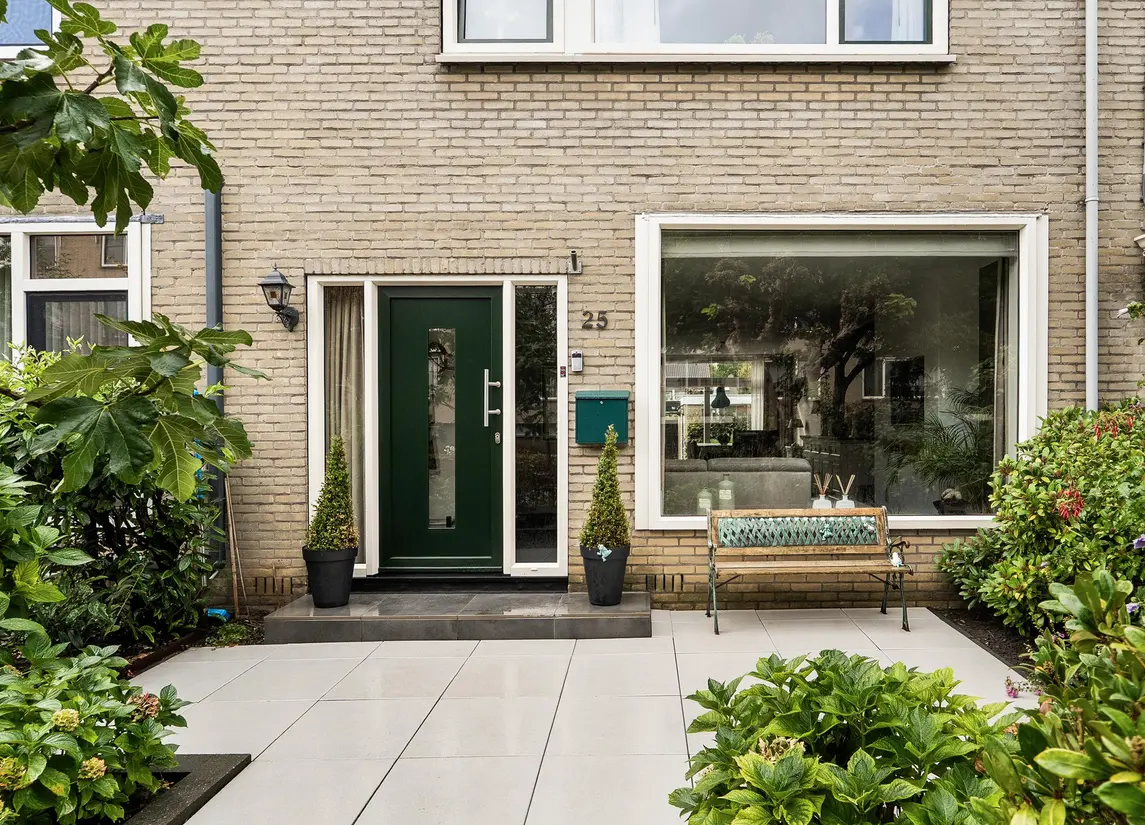 Schaatsbaan 25