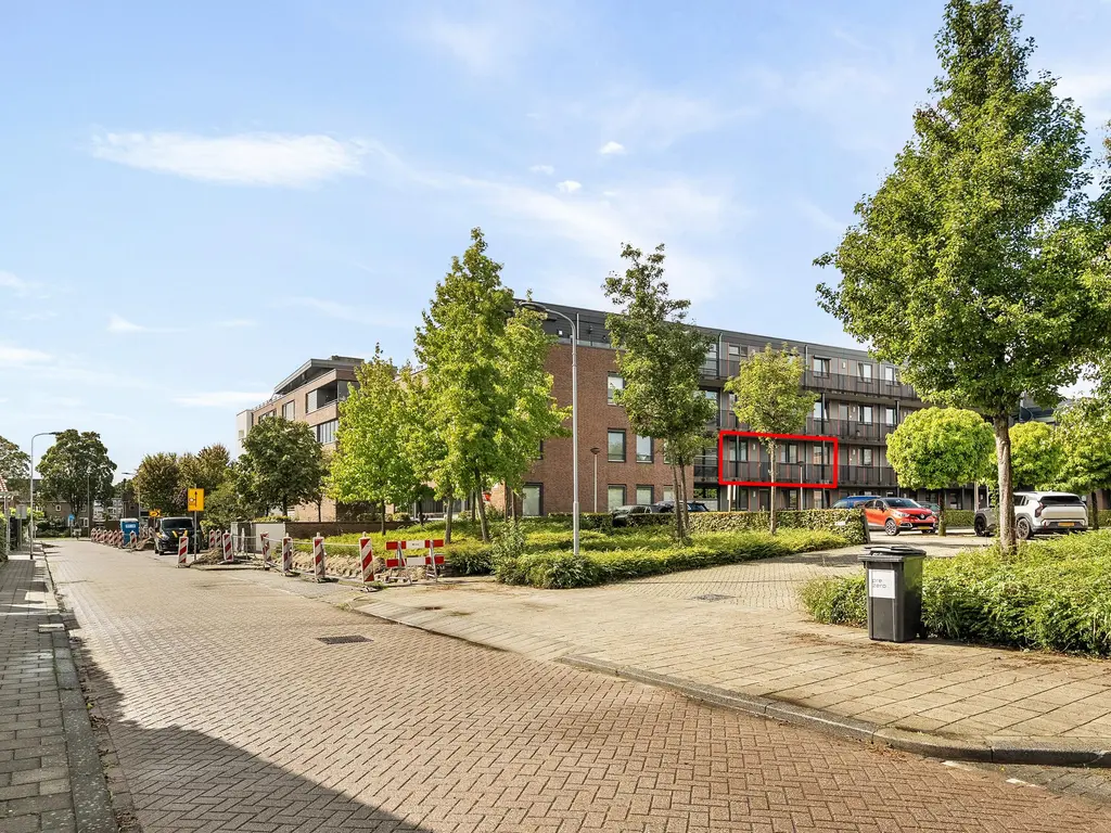 Burg Brouwerstraat 83, Zwijndrecht