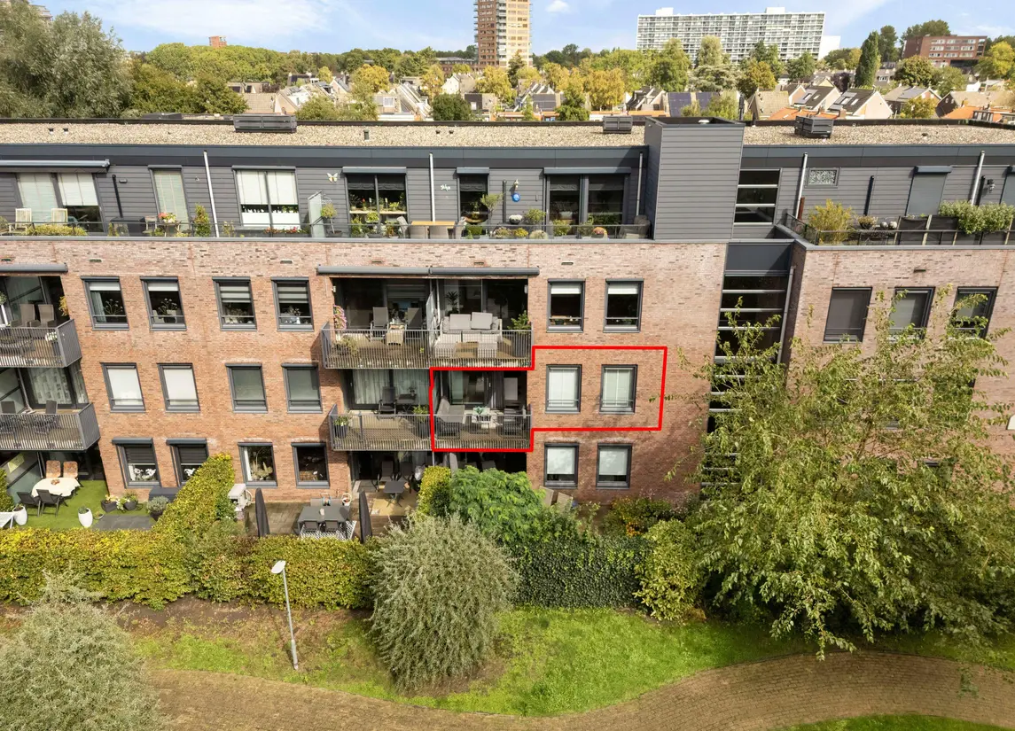 Burg Brouwerstraat 83