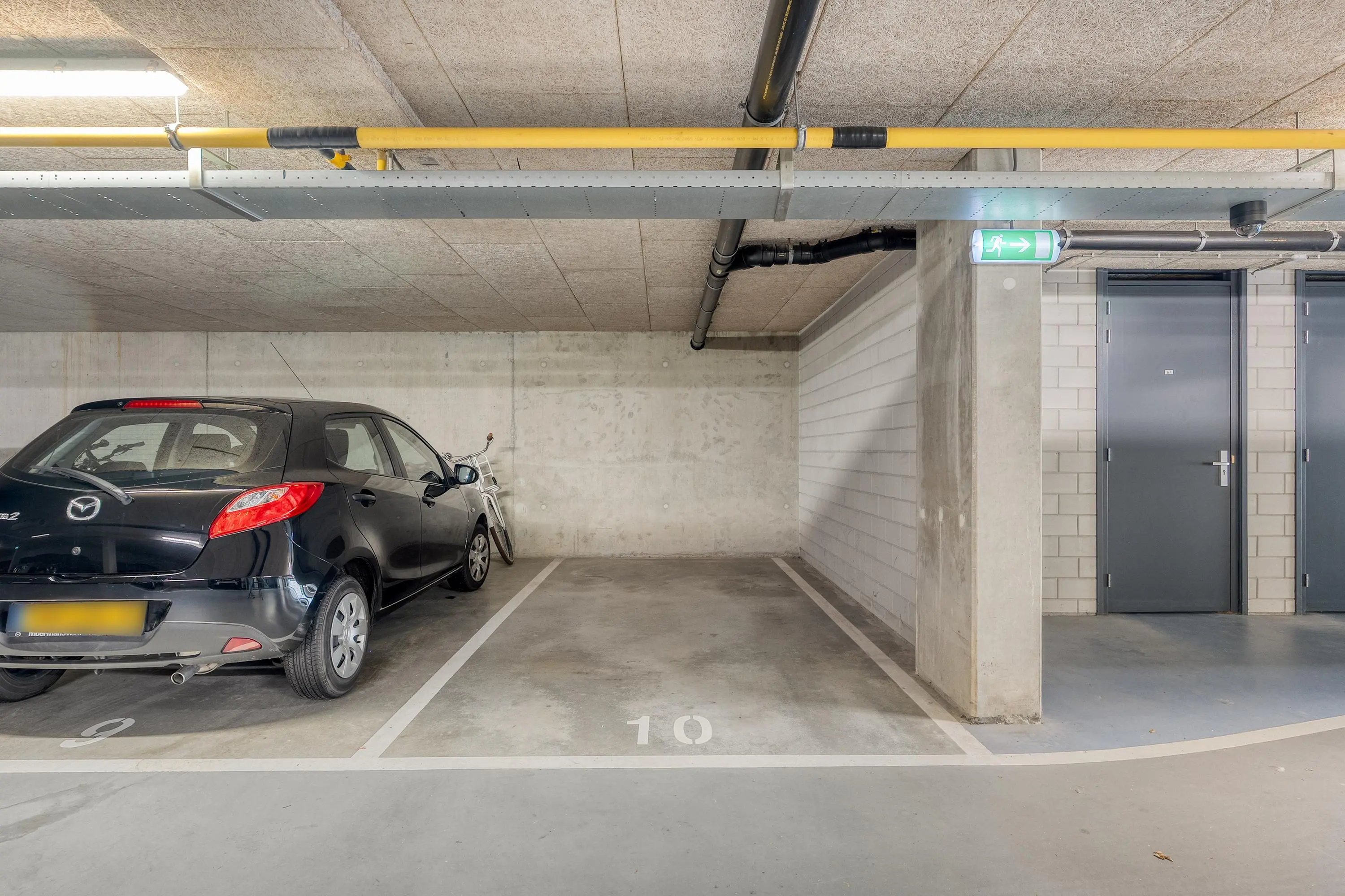Burg Brouwerstraat 83