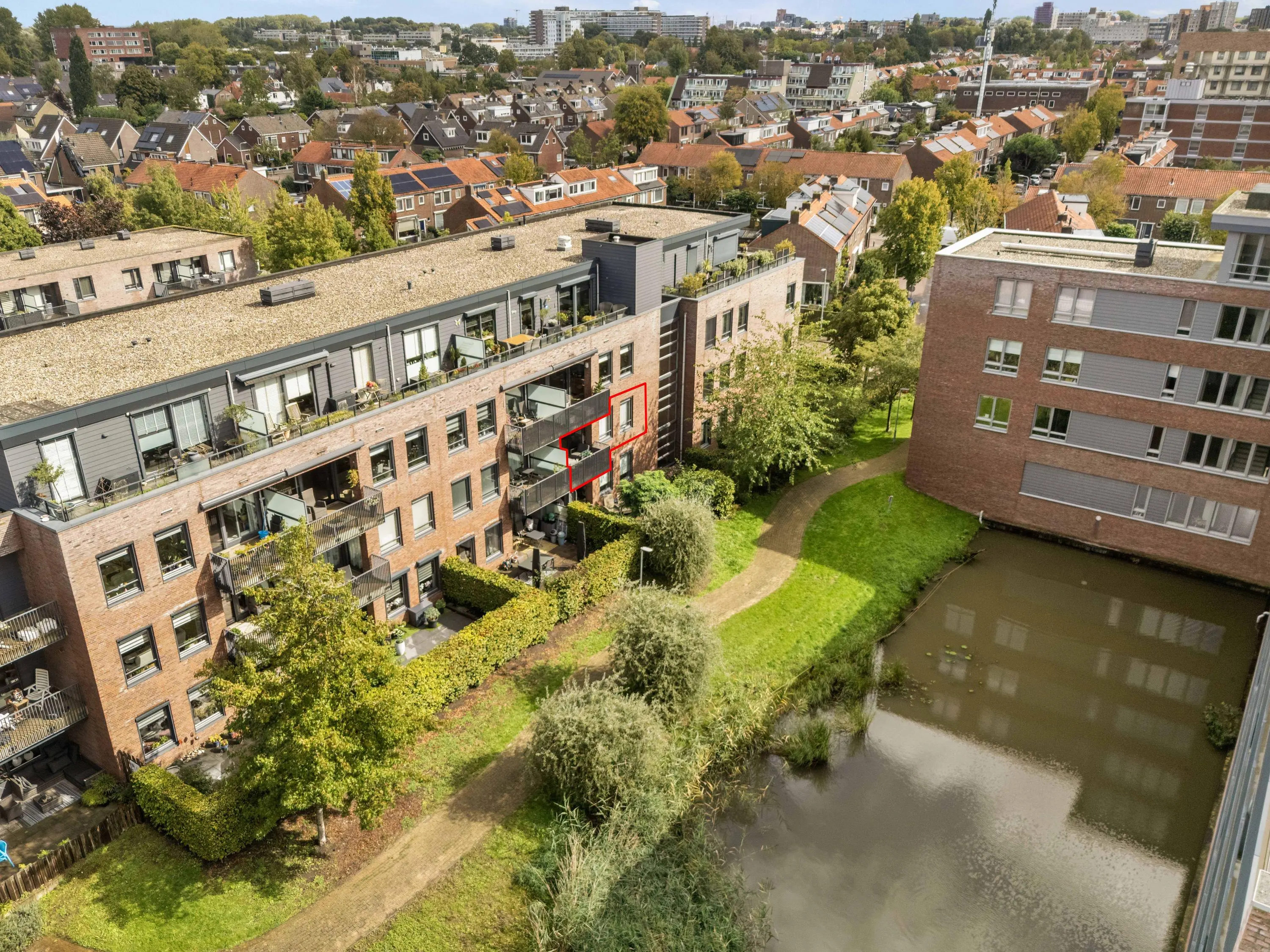 Burg Brouwerstraat 83