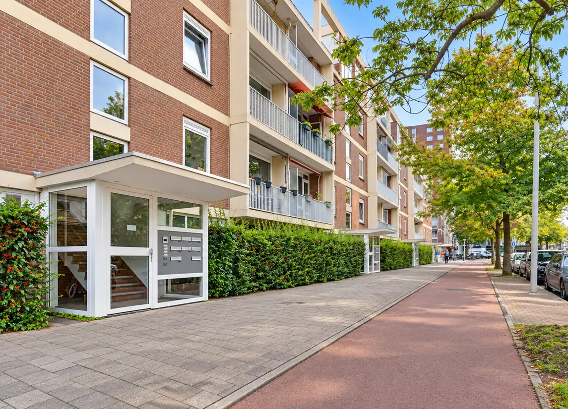 Leyweg 796