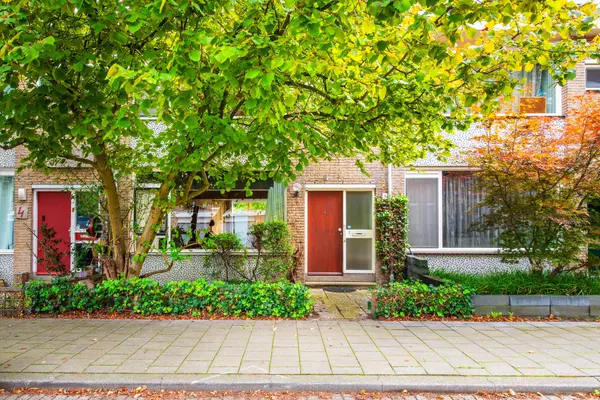 Arent van 's-Gravesandestraat 6