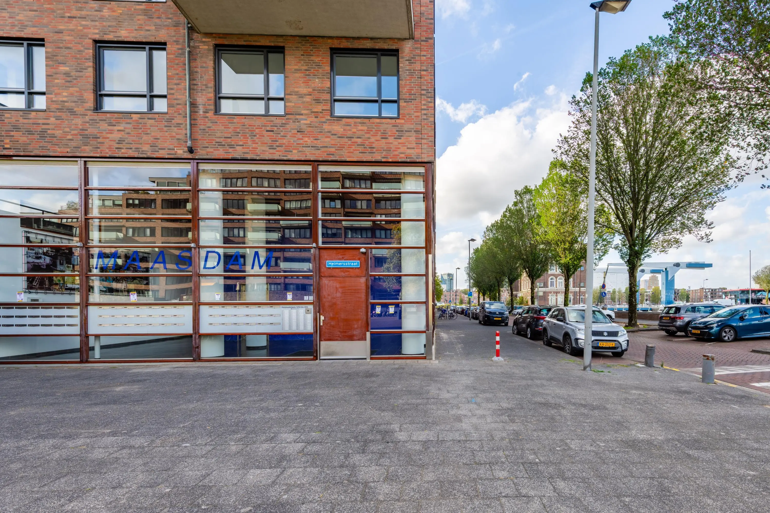 Helmersstraat 5