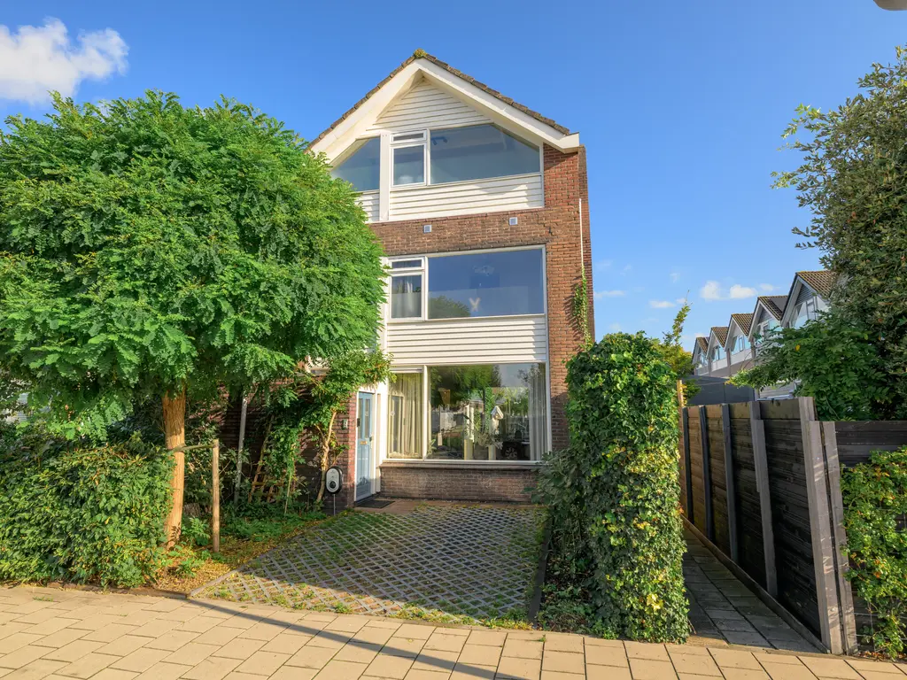 Kamerlingh Onnesstraat 2, Reeuwijk