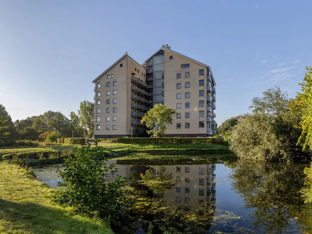 Riederstee 35, BARENDRECHT
