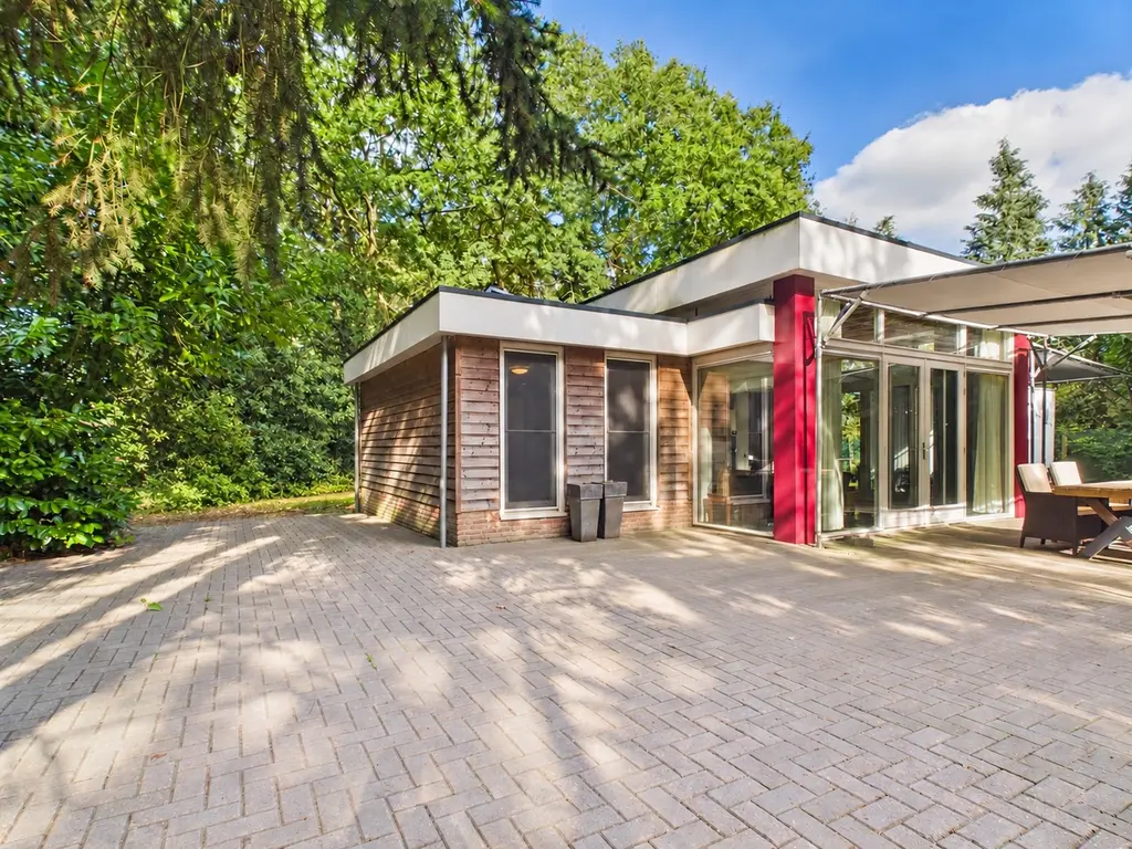 Roosendaalsebaan 30, Schijf