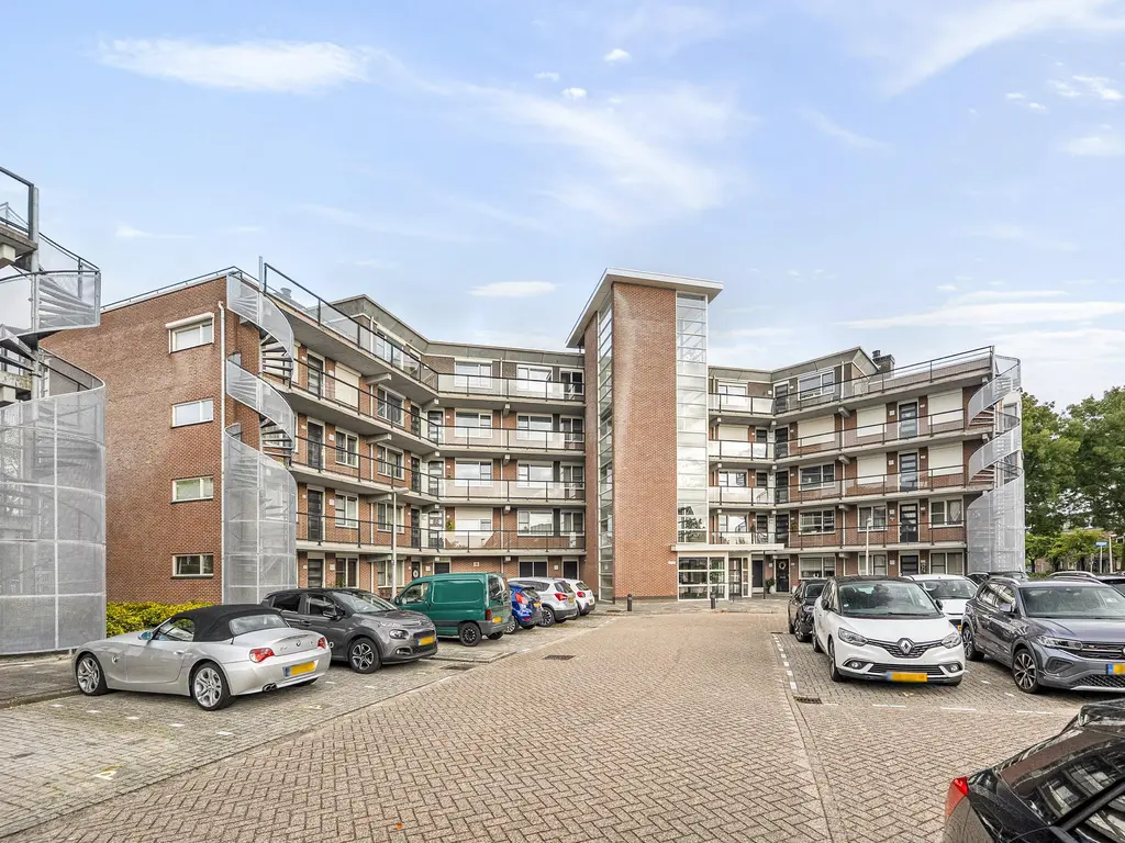 Cuypersdreef 140, Barendrecht