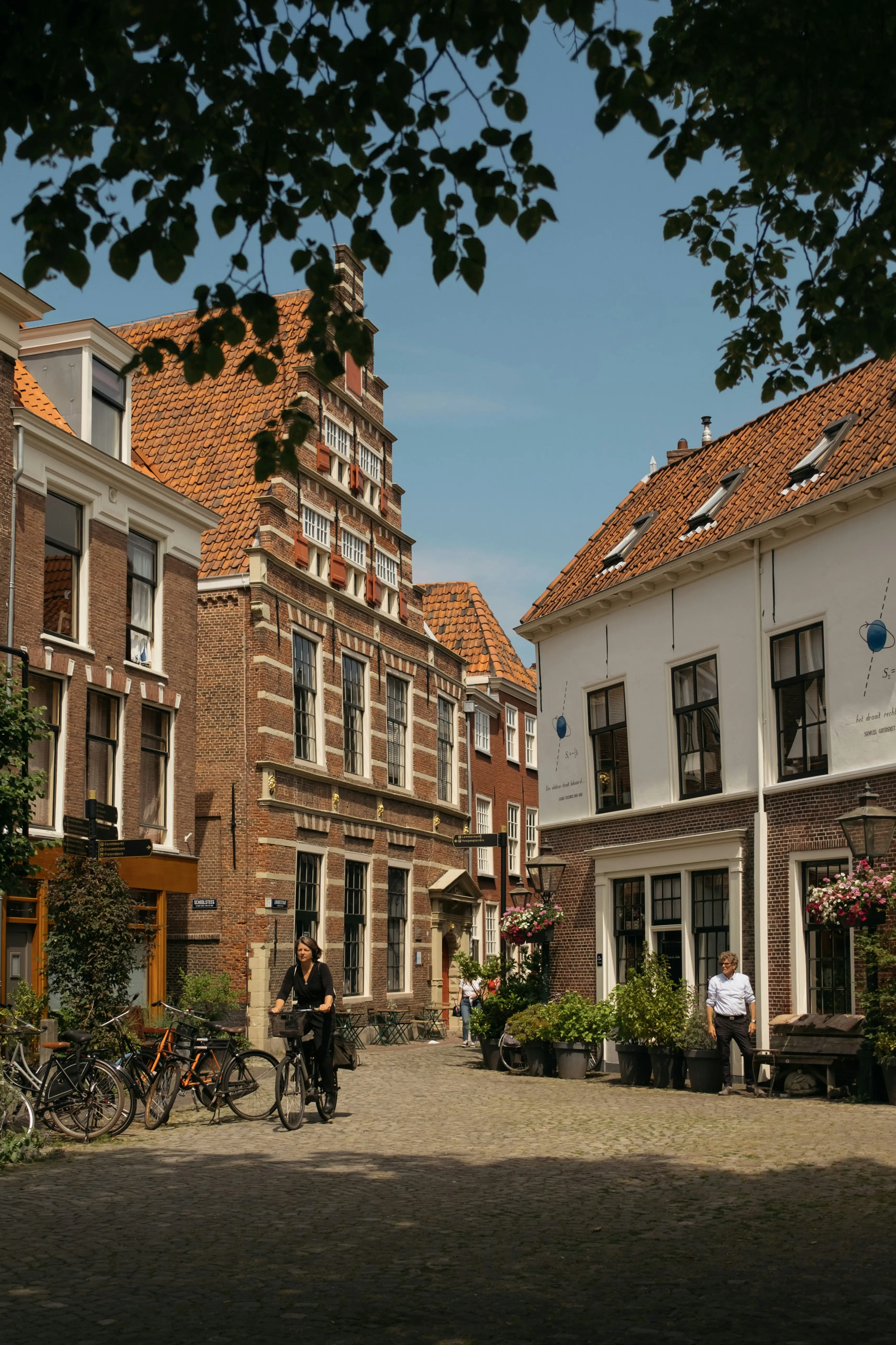 Woningmarkt Leiden blijft sterk: compacte appartementen populair