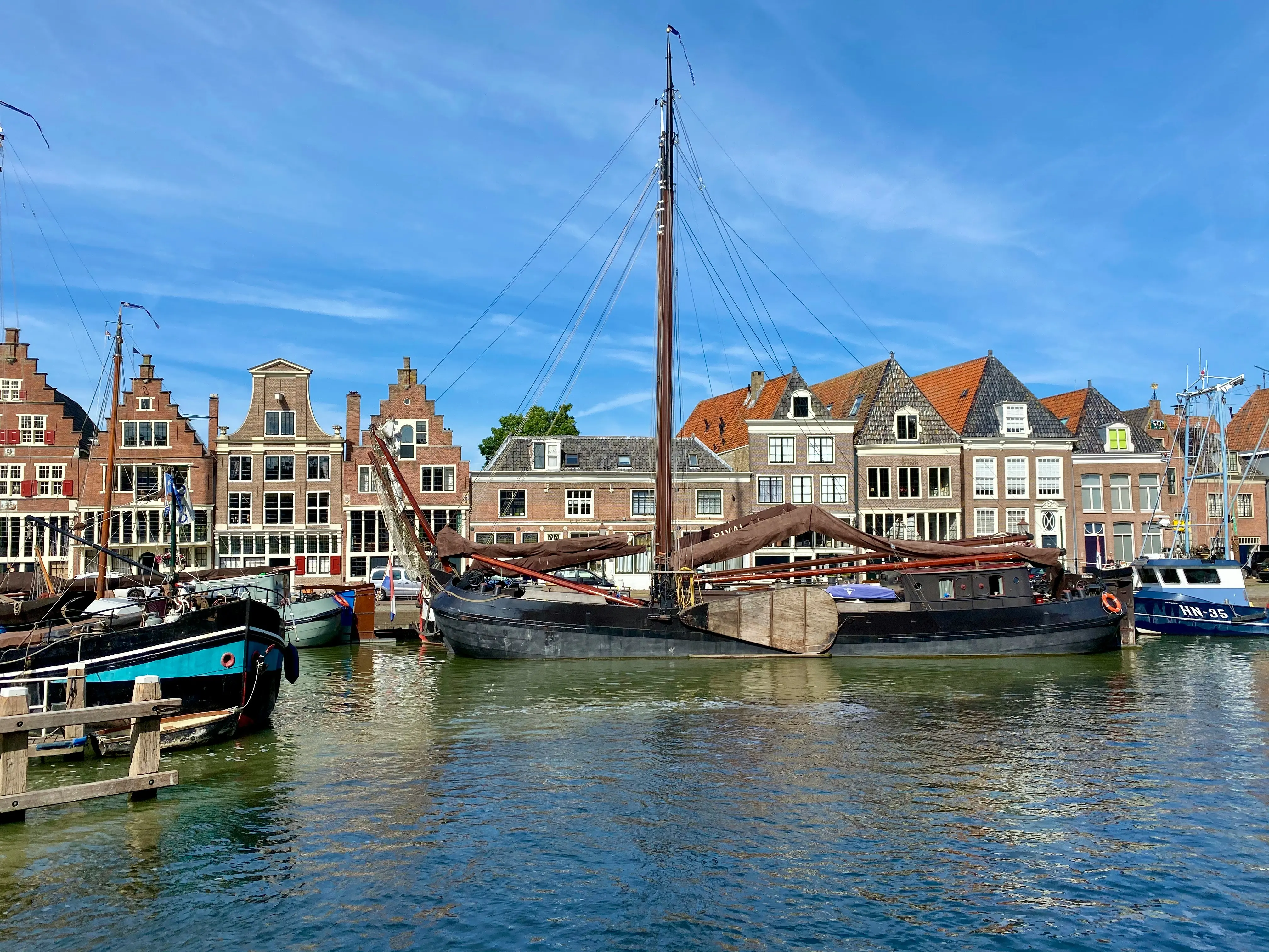 Woningmarkt Hoorn Q4 2024: Dalende prijzen en kansen voor kopers