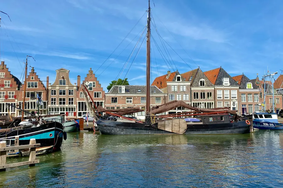 Woningmarkt Hoorn Q4 2024: Dalende prijzen en kansen voor kopers
