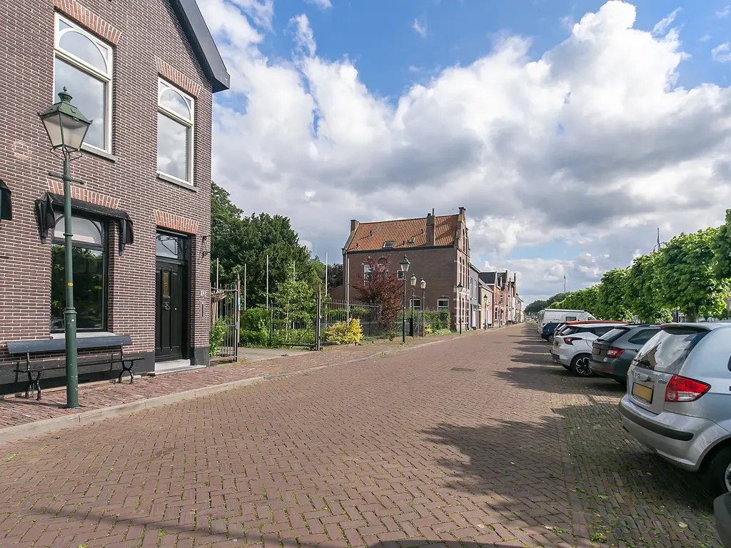 Oostkade 13, Sas van Gent