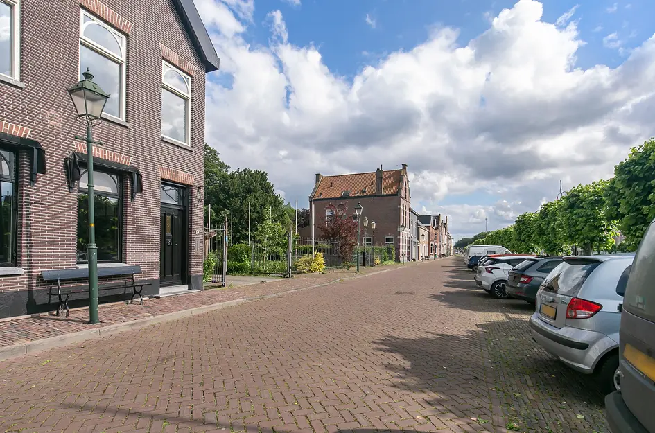 Oostkade 13