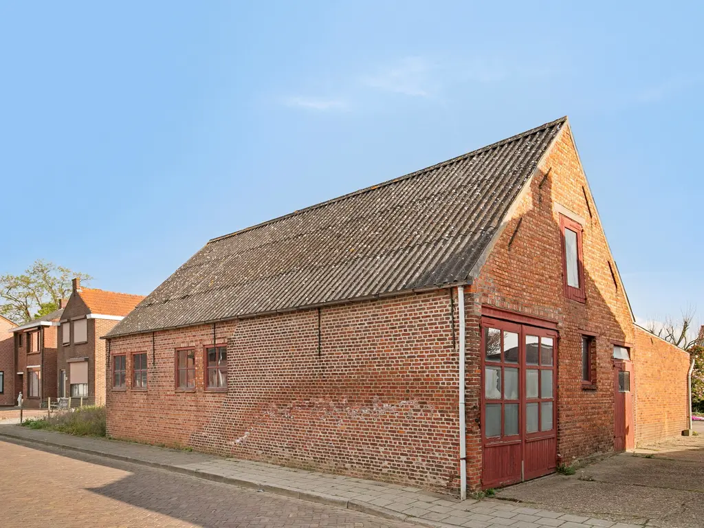 Hombachstraat 26, Nieuw Namen