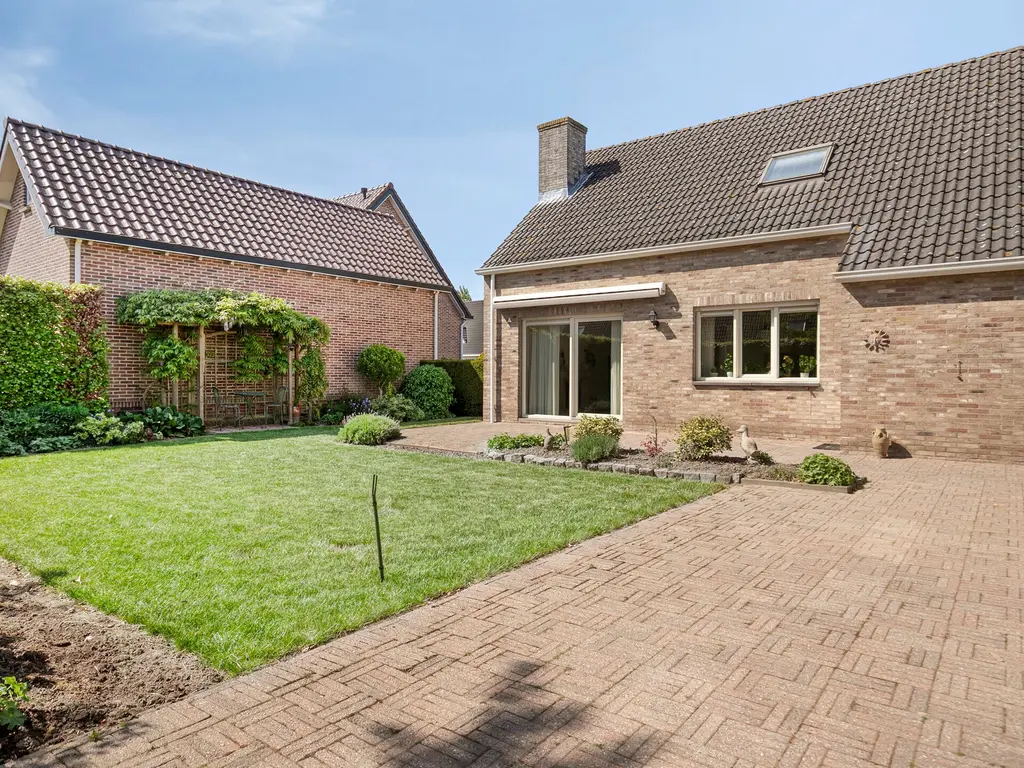 Eisenhowersingel 53, Kloosterzande