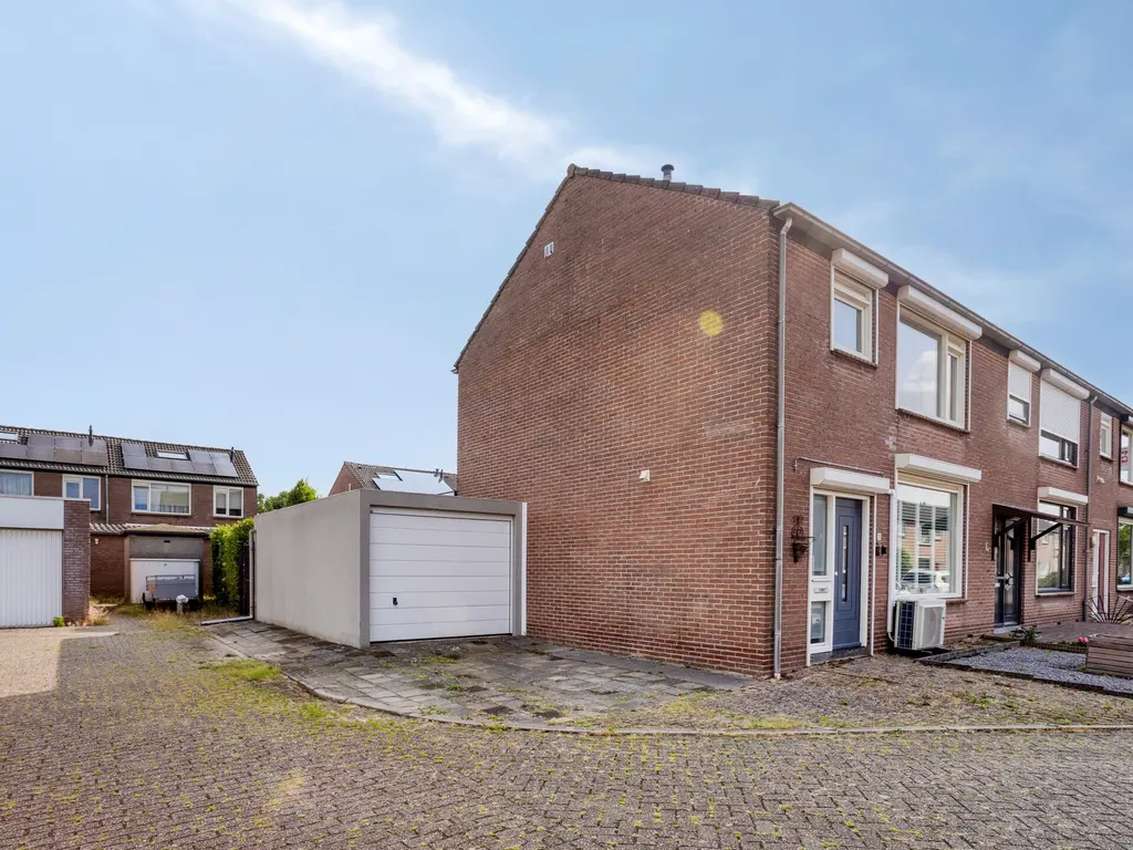 P C Hooftstraat 18, Hulst