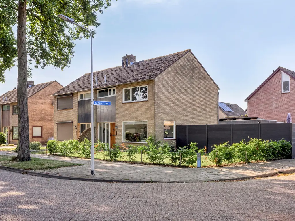 Dullaertstraat 6, Hulst
