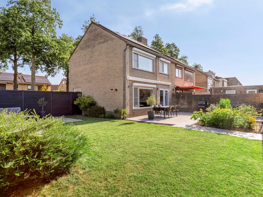 Dullaertstraat 6, Hulst