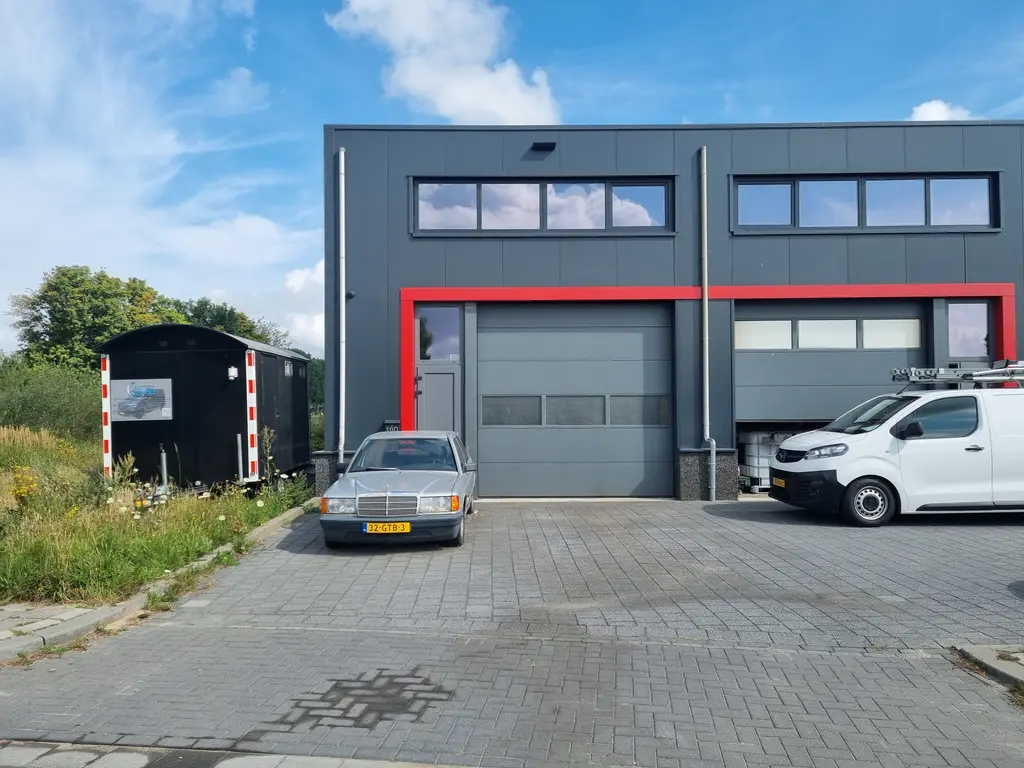 Spoorweg 10D, Hulst