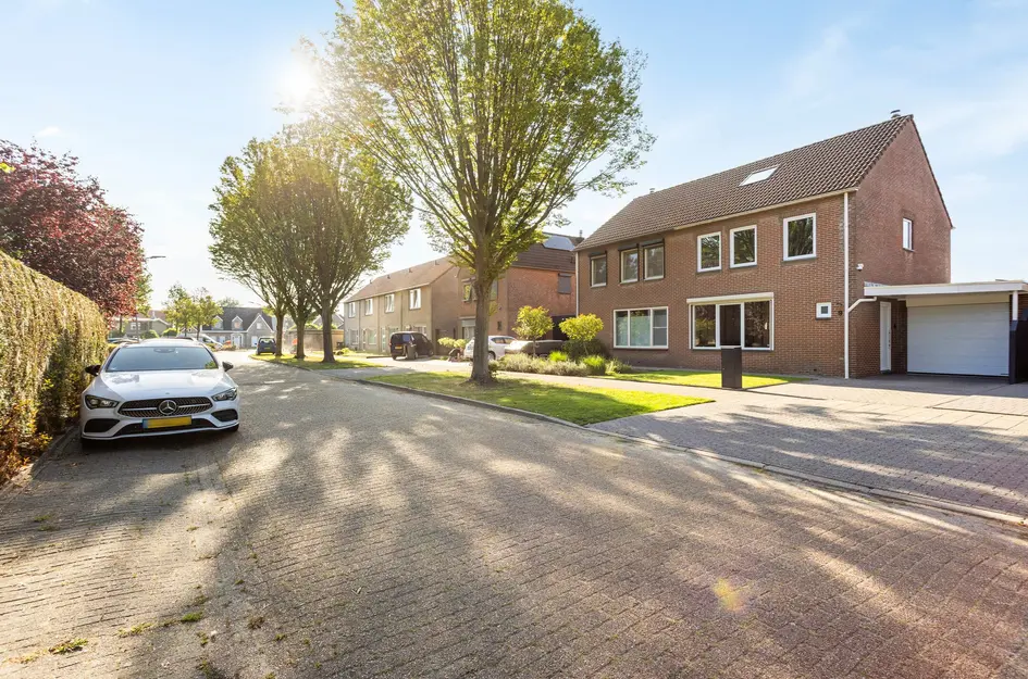 Ruysdaelstraat 9