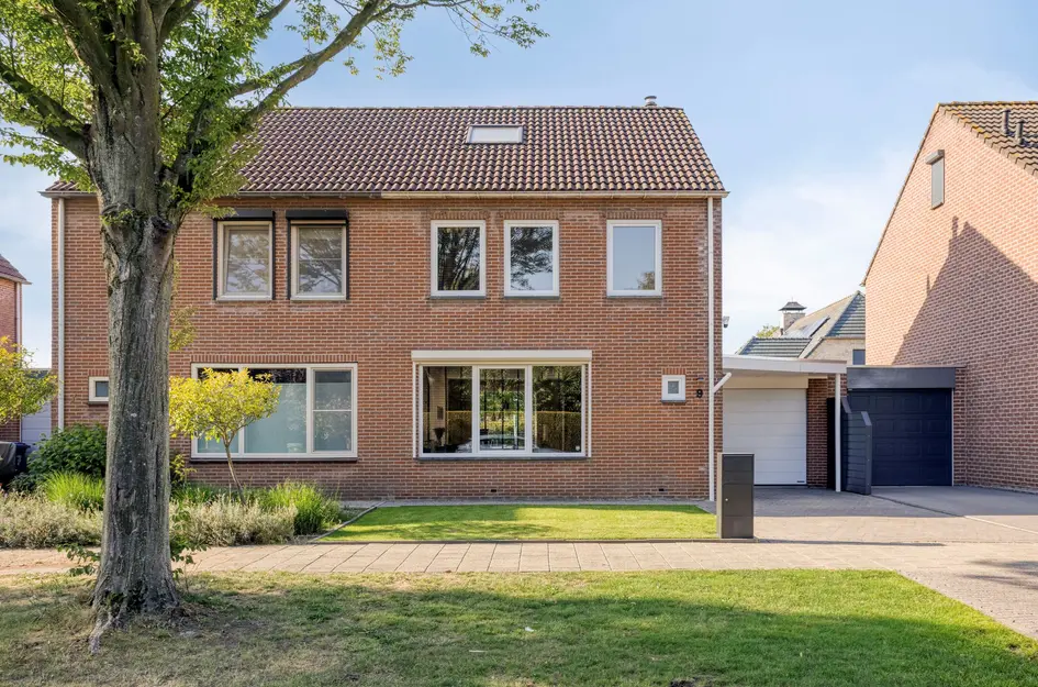 Ruysdaelstraat 9