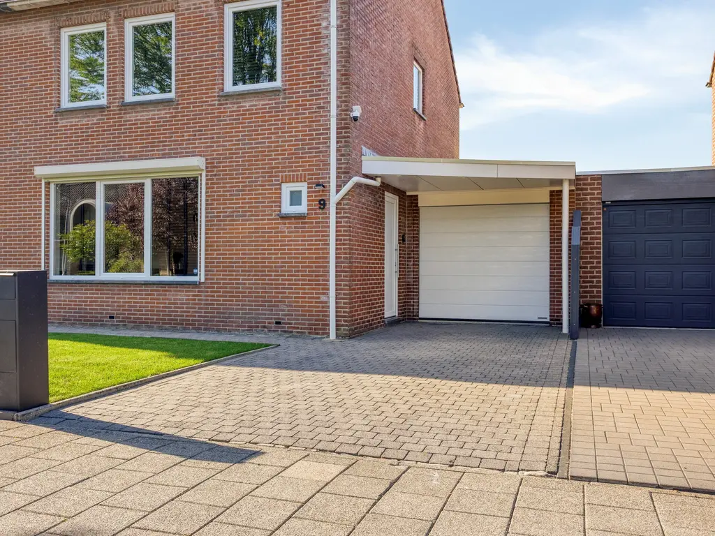 Ruysdaelstraat 9, Clinge